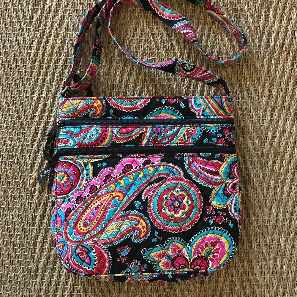 Vera Bradley NWOT Triple Hipster Crossbody Purse